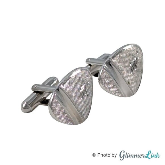 Vintage Shields Fifth Avenue Modernist Triangle Etched Silver Tone Cufflinks - Picture 2 of 9